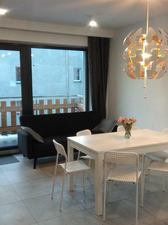 Luxury Apartment With Own Parking ホジューフ エクステリア 写真
